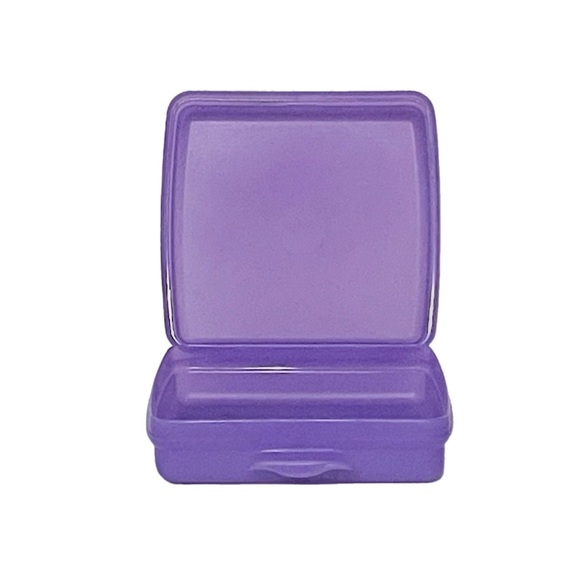 (2) Sandwich Keeper Containers - Picture 3 of 10